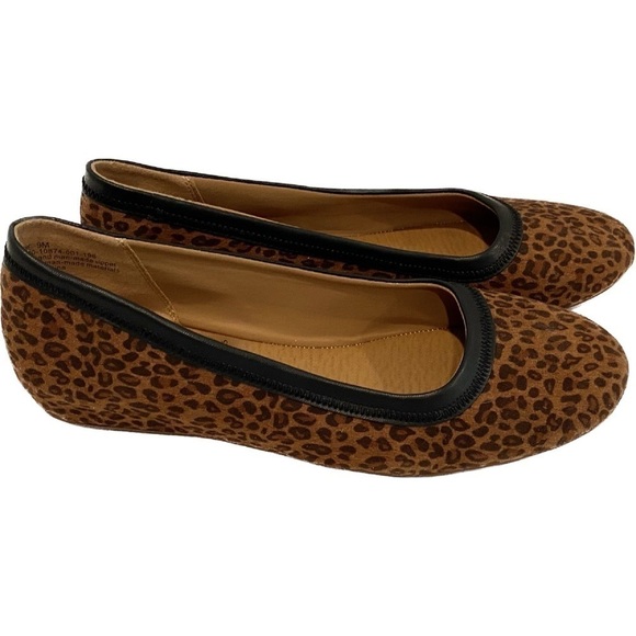 BareTraps Leopard Print Wedge Flats Size 9 - Picture 2 of 9